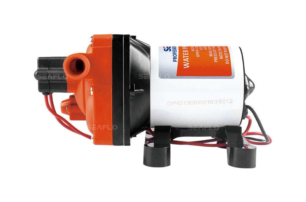 SeaFlo RV Supreme 12V Water Pump (3GPM/9.5LPM)